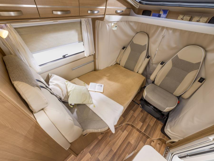 Интерьер Hymer Exsis-t 2013 года  (фото 3 из 3)